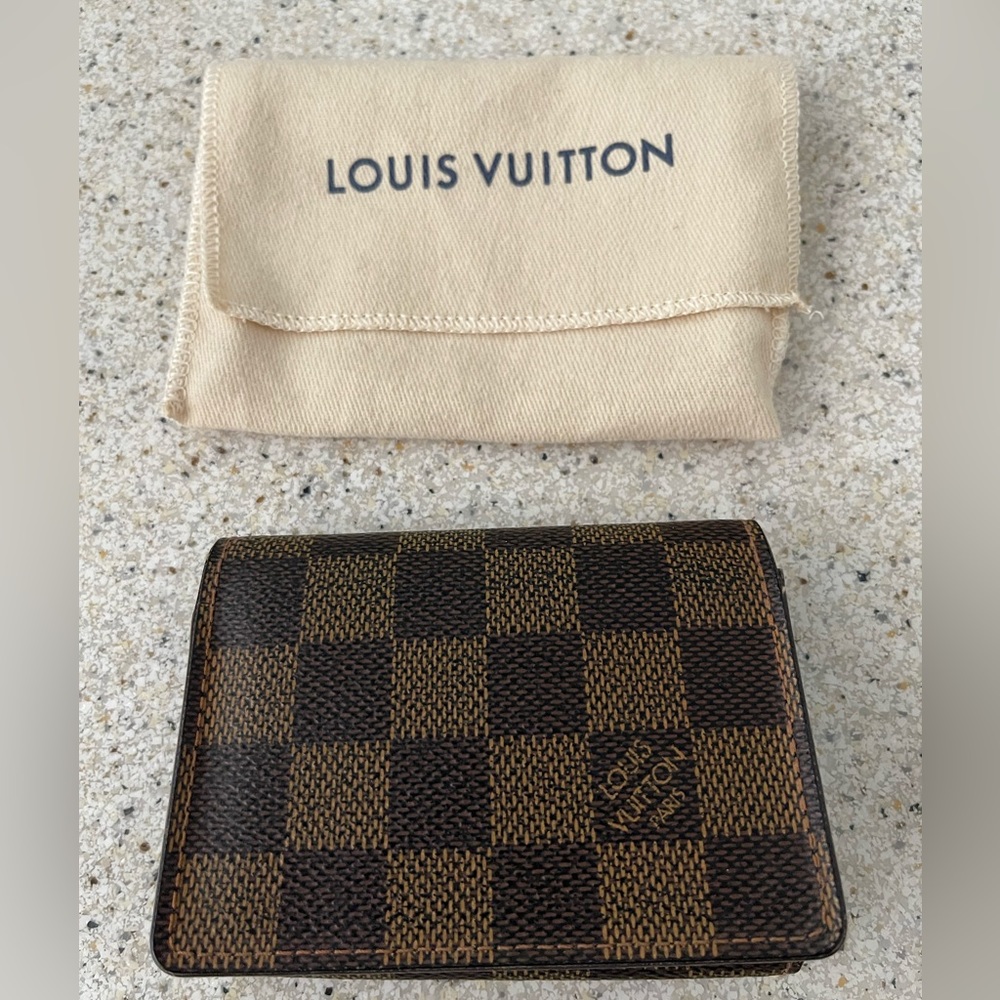 Louis Vuitton Damier Ebene Card Case